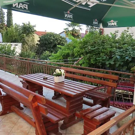 Apartment Kamelija