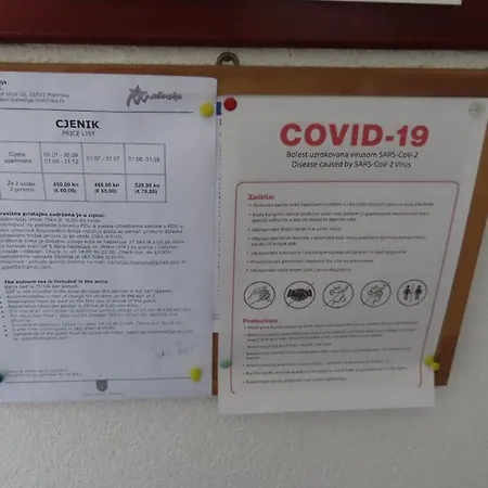 Kamelija Apartament *